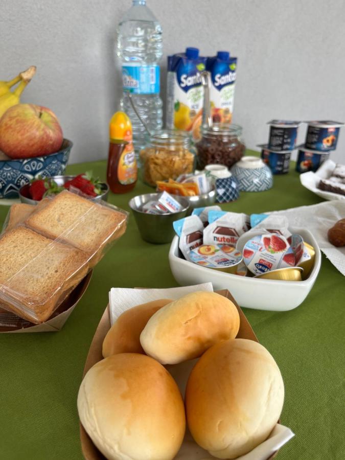 ليدو دي بومبوسا B&B A Due Passi Dal Mare المظهر الخارجي الصورة